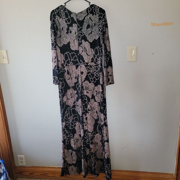 Betsy & Adam Black and Silver Floral Maxi Dress - Picture 4 of 12